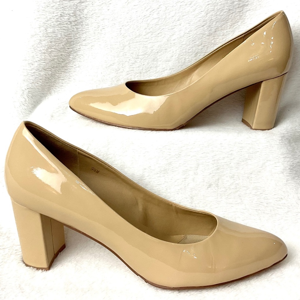 Vaneli Tilden Ecru Patent Leather Nude Colored Comfort Pumps Size 9.5M